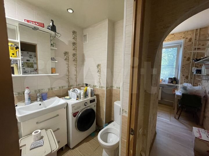 2-к. квартира, 42 м², 1/2 эт.