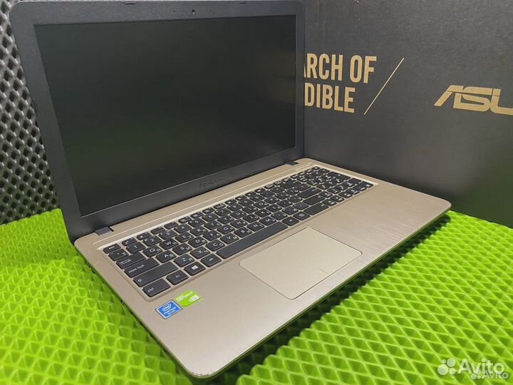 Ноутбук Asus /Silver N5000 / MX110 2Gb Комплект