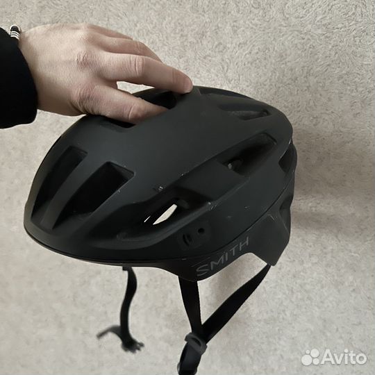 Велосипедный шлем б/у Smith Engage Mips