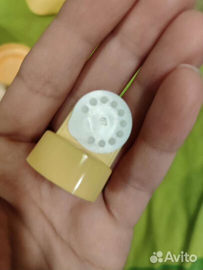 Молокоотсос ручной Medela harmony