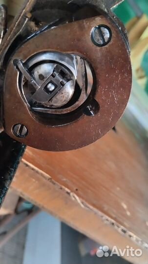 Швейная машина Singer