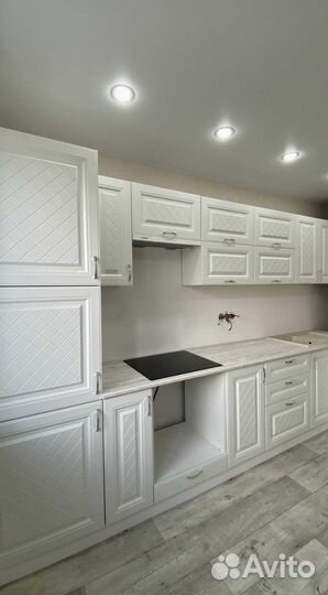 Кухня новая