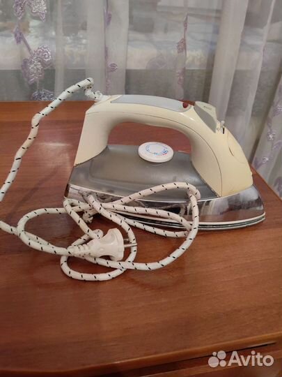 Утюг Sterlingg