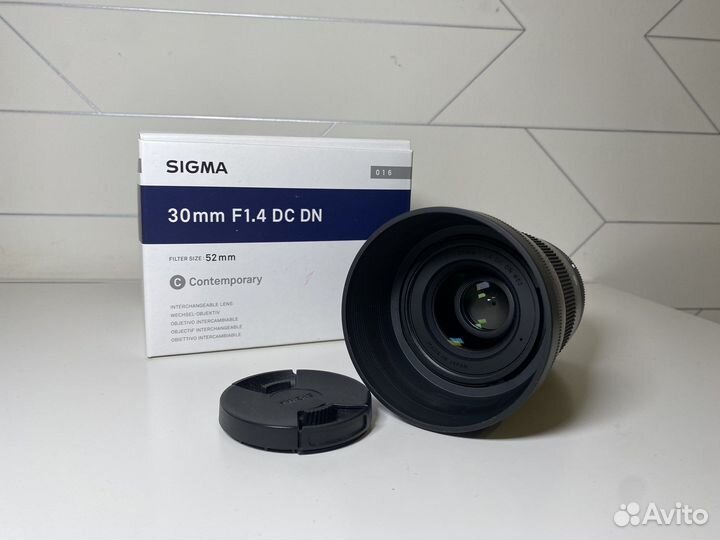 Объектив Sigma 30mm f/1.4 DC DN Contemporary Canon