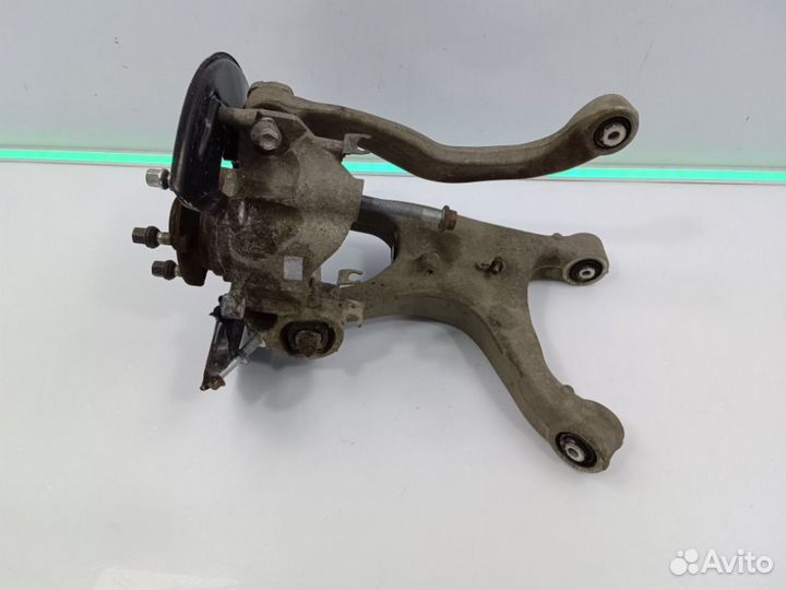 Кулак задний правый в Сборе Audi A8 2010-2017