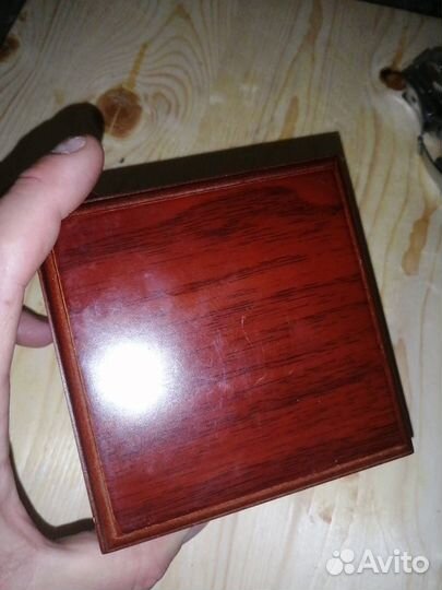 Подарочн коробок для часов, украшений, дерево