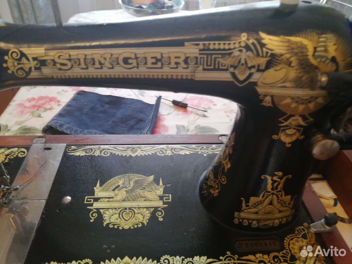 Швейная машина Singer