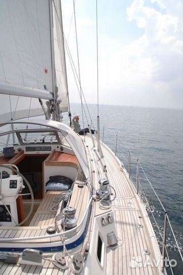 Прогулки на парусной яхте