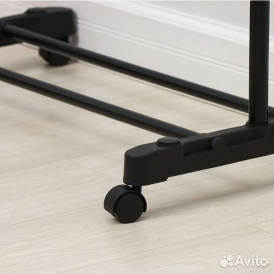 Вешало для одежды