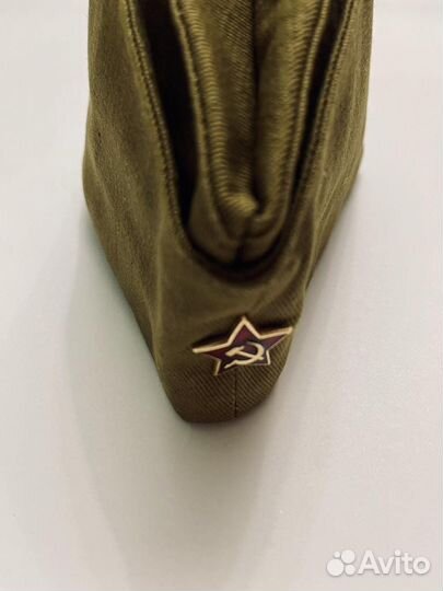 Военная пилотка со здездой