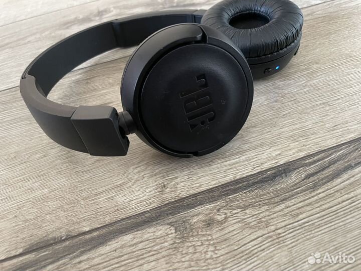 Беспроводные наушники jbl 460