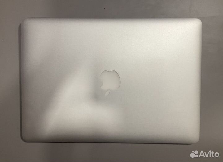Ноутбук Apple Macbook Air 13 (Early 2016)
