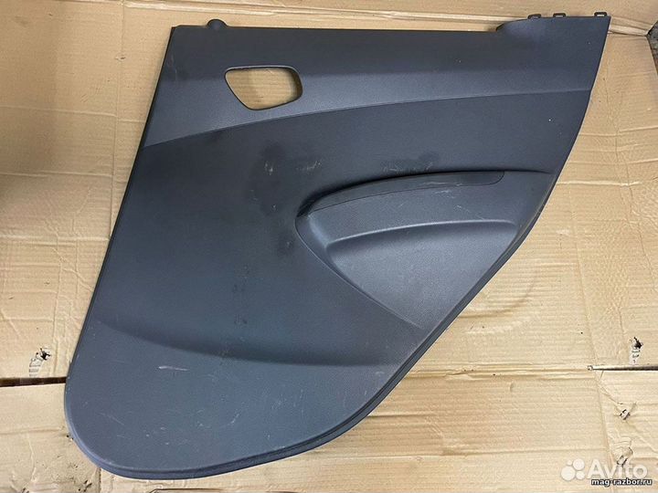 Обшивка двери задней правой Chevrolet Spark, III