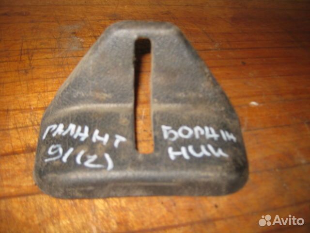 Накладка декоративная Mitsubishi Galant (89-92 год