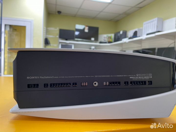 Под восстановление приставка Sony PlayStation 5