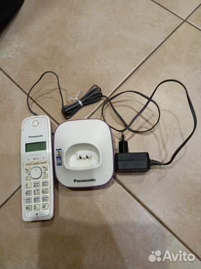 Телефон panasonic