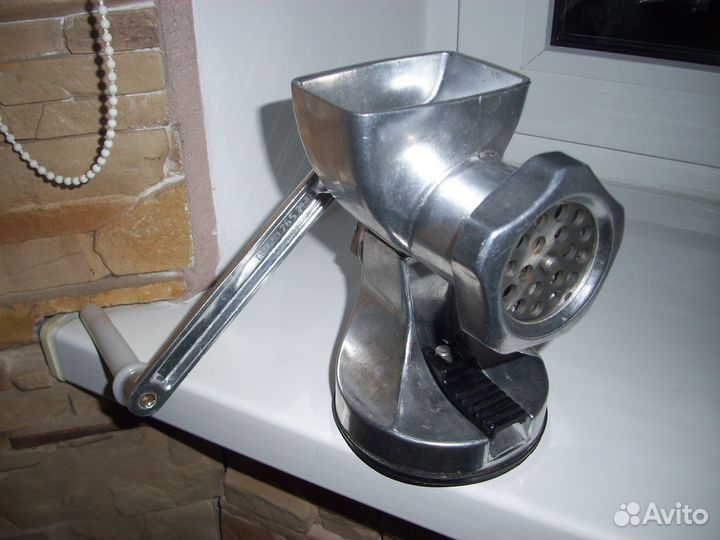 Скороварка советская 3л,Мясорубка СССР новая