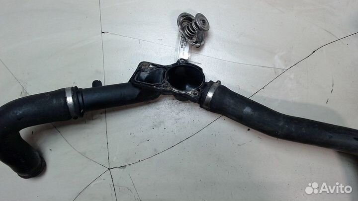 Корпус термостата BMW 5 E39, 1997