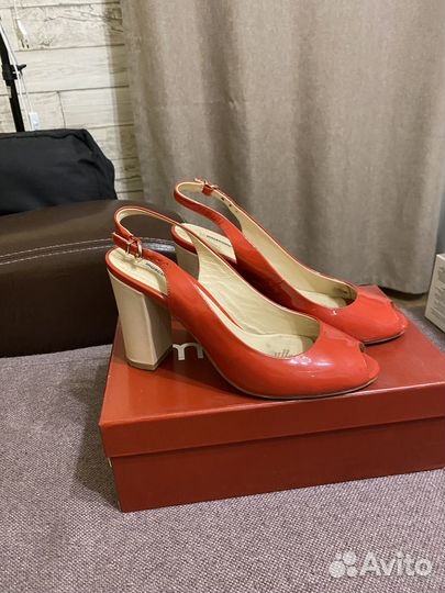 Туфли женские