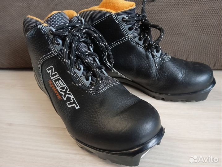 Лыжные ботинки next spine