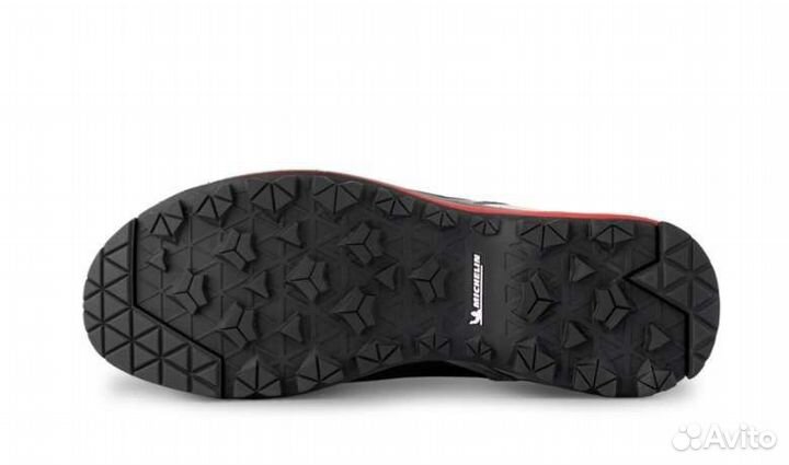 Ботинки треккинговые размер 43