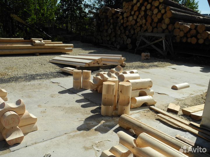 Сруб Стола с лавками из оцилиндрованного бревна