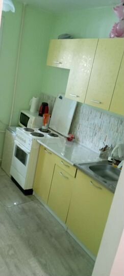 2-к. квартира, 50 м², 1/9 эт.