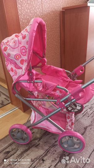 Кукольная коляска для куклы