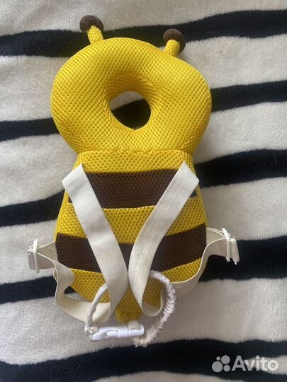 Подушка-рюкзак для защиты головы ребенка