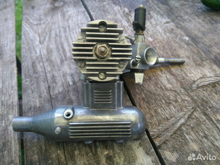 Микродвигатель Радуга