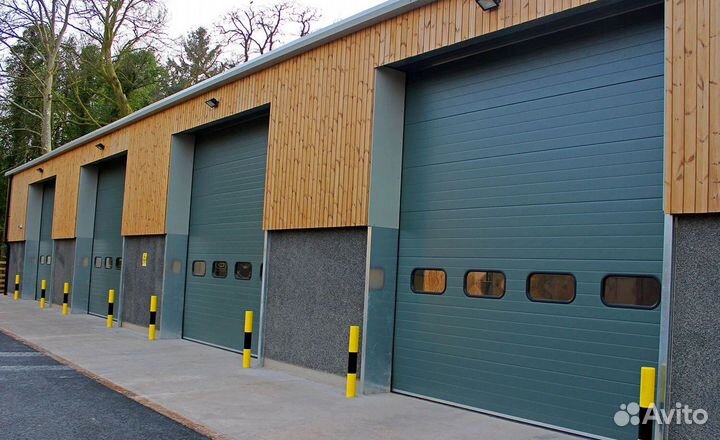 Промышленные секционные ворот от производителя