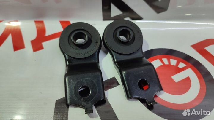 Крепление радиатора Toyota Camry Gracia SXV20