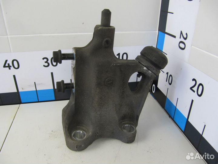 Кронштейн крепления торсиона Scania P, G, R series