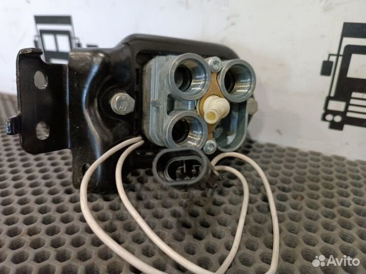 Кран стояночного тормоза Камаз 5490 NEO 2019