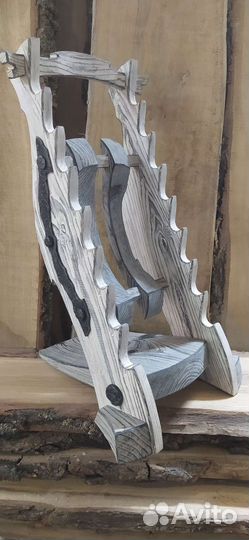 Подставка для охотничьих ножей