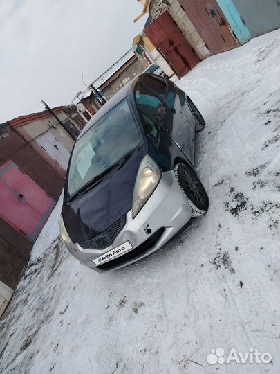 Honda Fit 1.3 CVT, 2008, 333 000 км