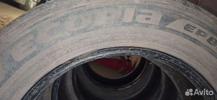 Bridgestone Ecopia EP850 2.25/65 R17