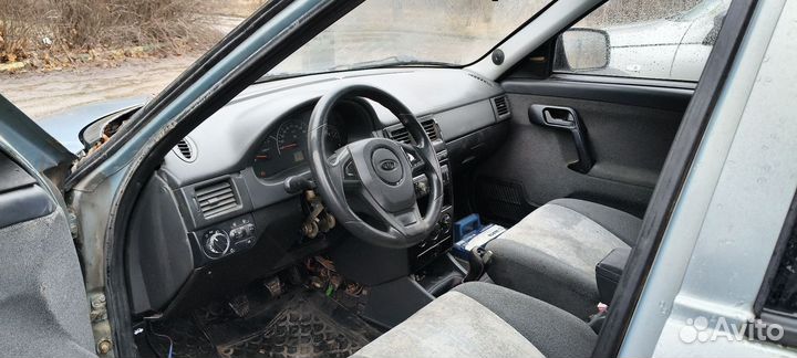 ВАЗ 2112 1.5 МТ, 2002, 270 000 км