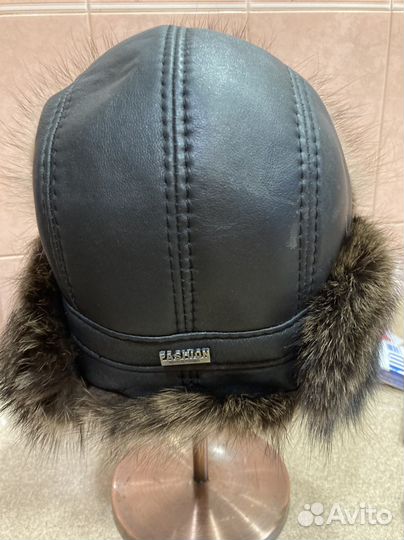 Мужская зимняя шапка 56-58