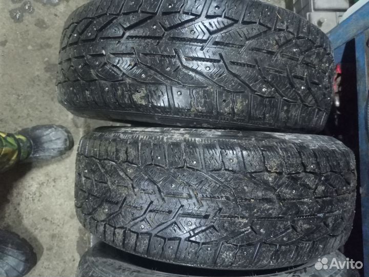 Kormoran Stud 2 205/55 R16 94C