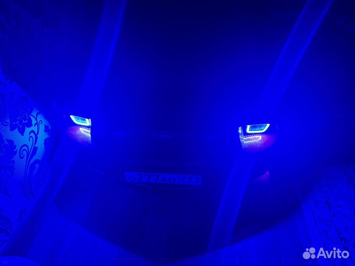 Детская кровать машинка