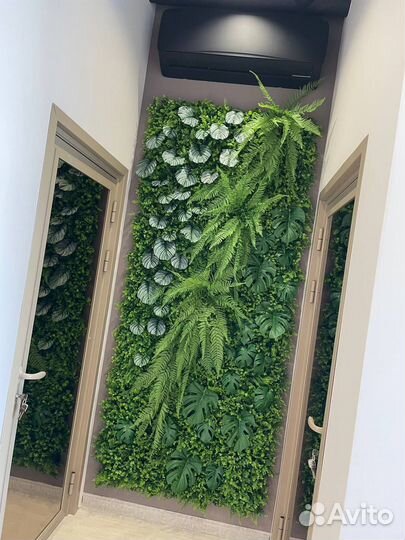 Панно из искусственных растений