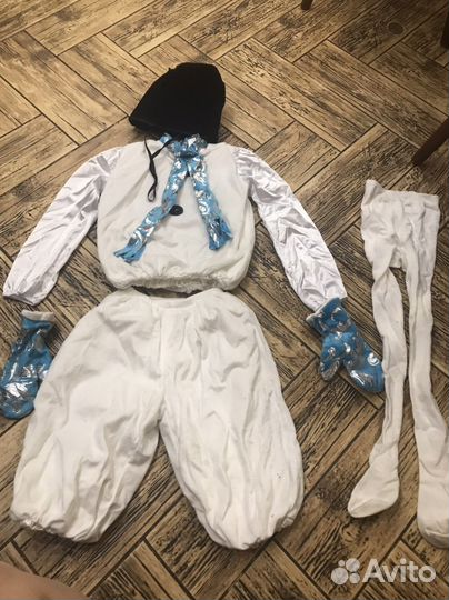 Новогодний косюм ребенку снеговик