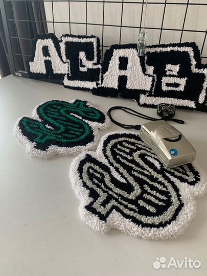 Тафтинговый ковер ручной работы