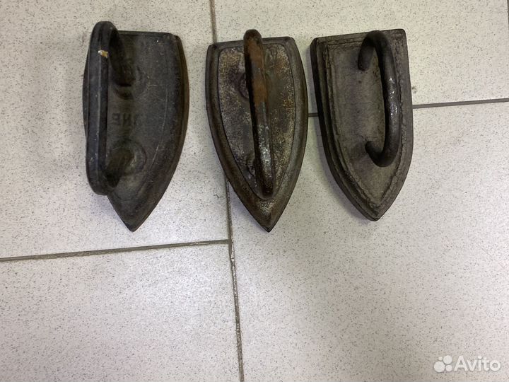 Старинный утюг СССР