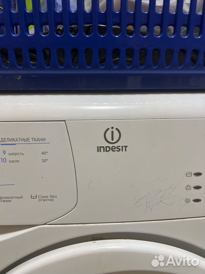 Стиральная машина indesit