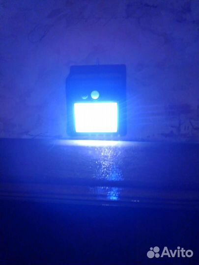 Светильник на солнечных батареях датчик движения