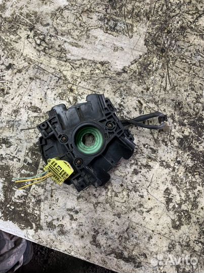 Шлейф подрулевой Nissan Sunny B15