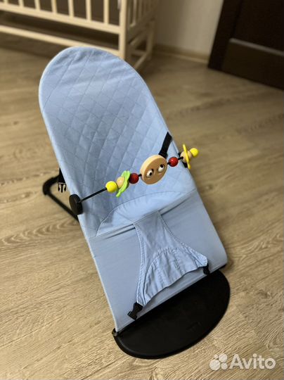 Шезлонг детский