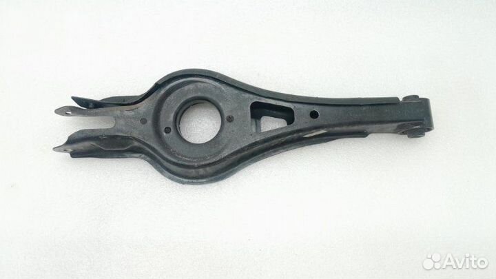 Рычаг подвески задний правый Kia Optima 4 JF G4KH